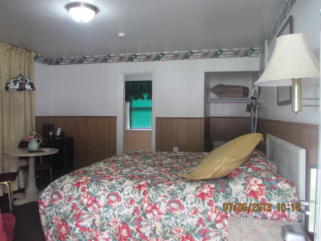 Great Lakes Motel Fremont Habitación foto