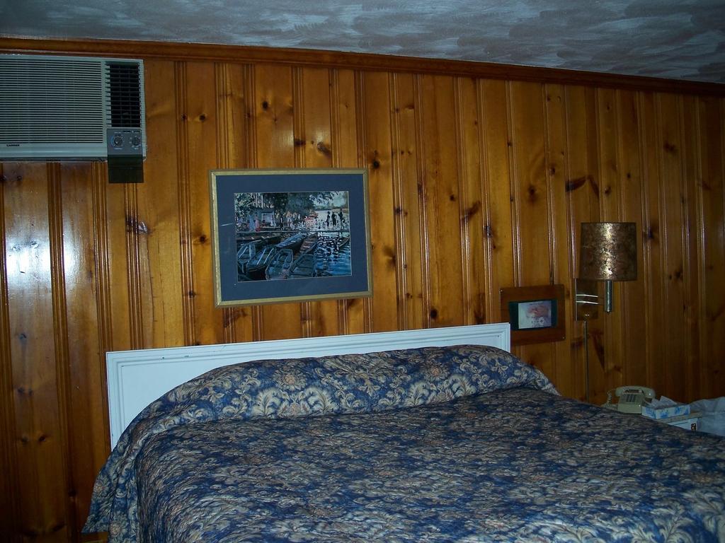 Great Lakes Motel Fremont Habitación foto